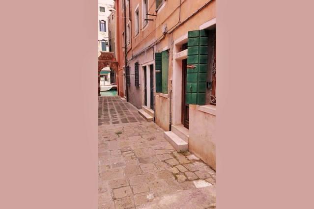 Calle Dei Ormesini Venezia Esterno foto